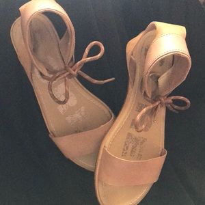 Honest beige Ella suede sandal